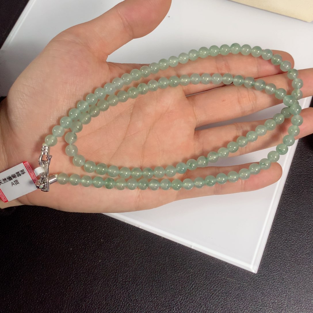 翡翠未镶嵌颈饰项链