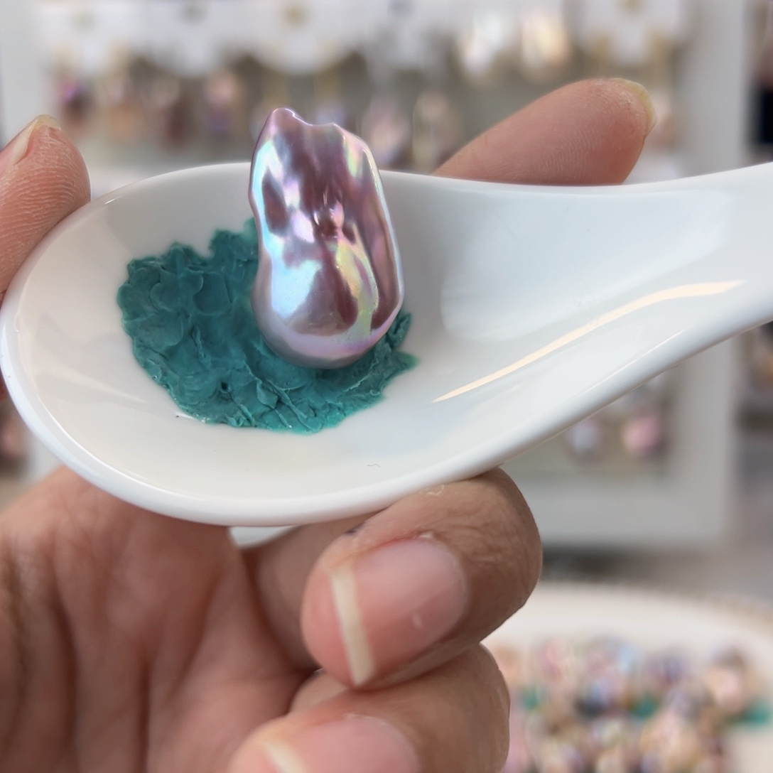 淡水珍珠吊坠(赠链)未镶嵌