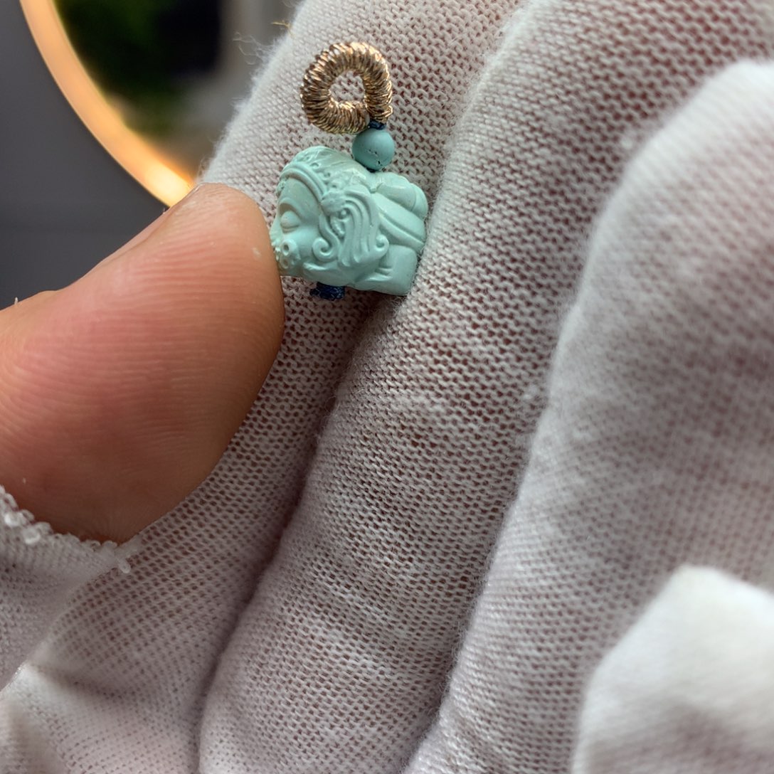 绿松石挂件未镶嵌