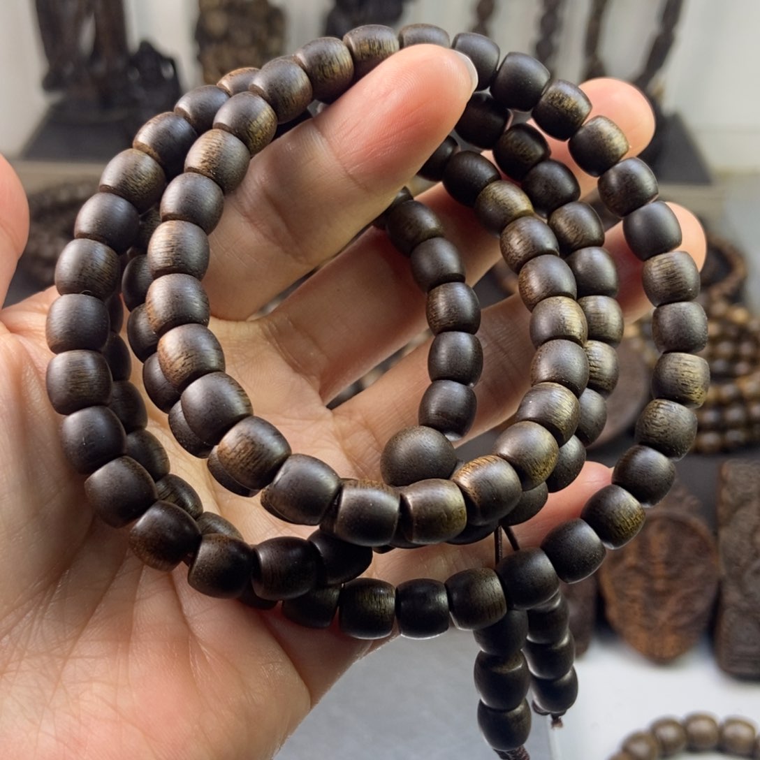 手串沉香我**我越南白棋