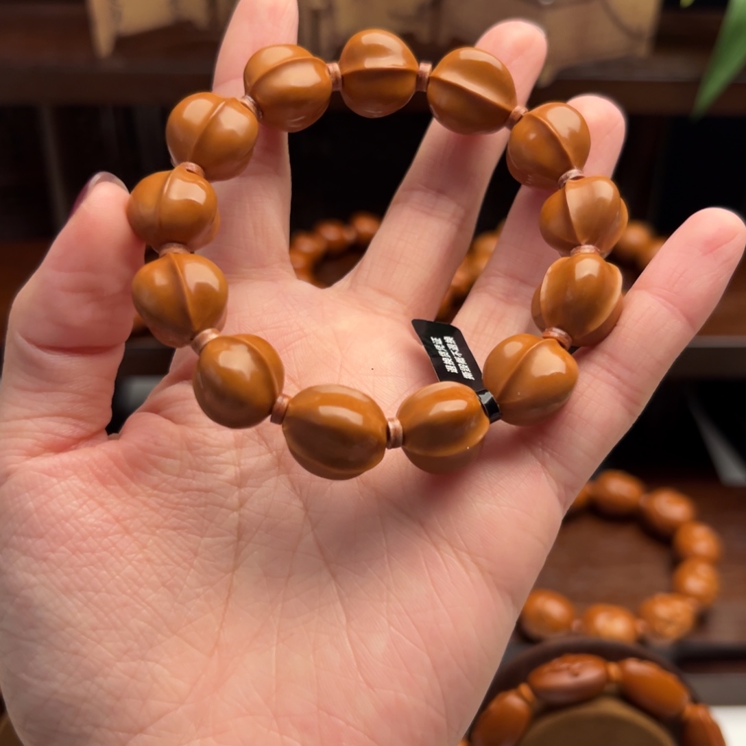 橄榄核手串/手链鲨鱼背