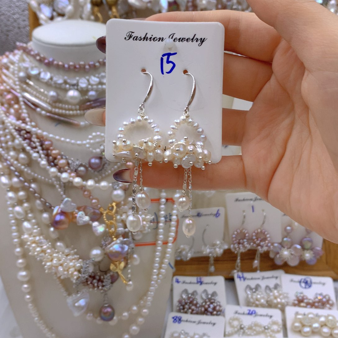 淡水珍珠耳饰合金