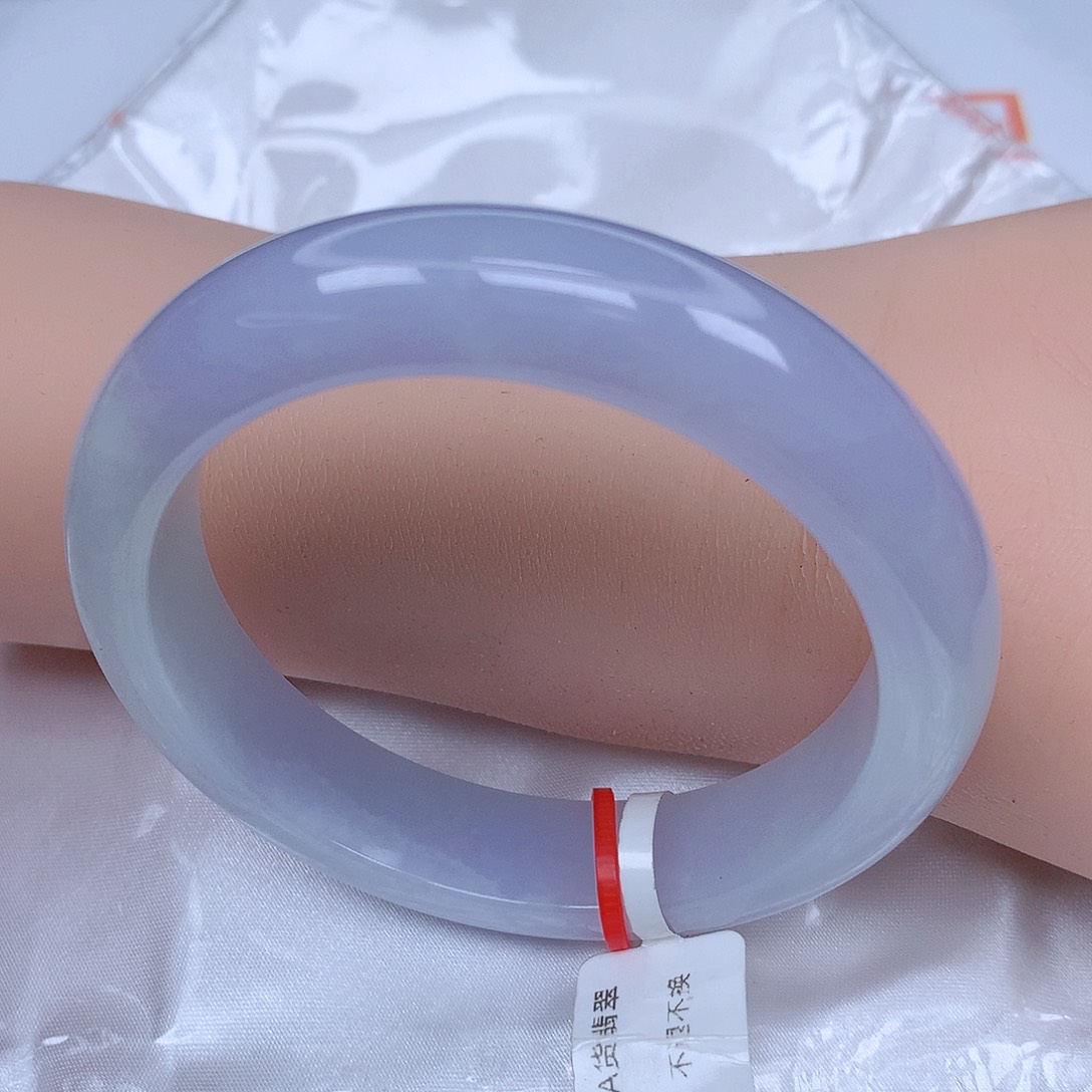 【闪购商品】未镶嵌手镯翡翠，55