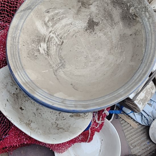 瓷发两个斗笠碗口径25