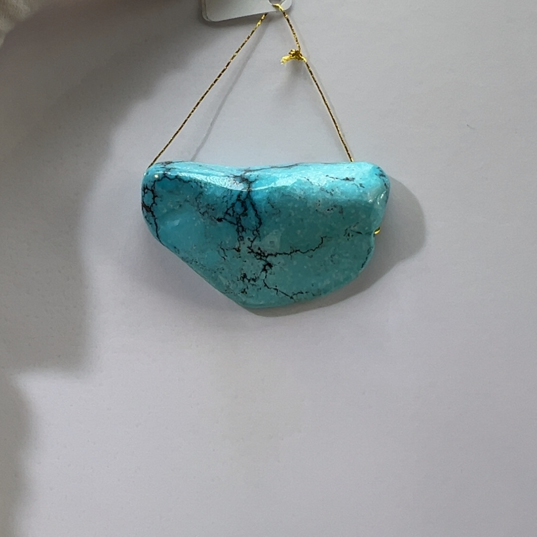 绿松石未镶嵌挂件