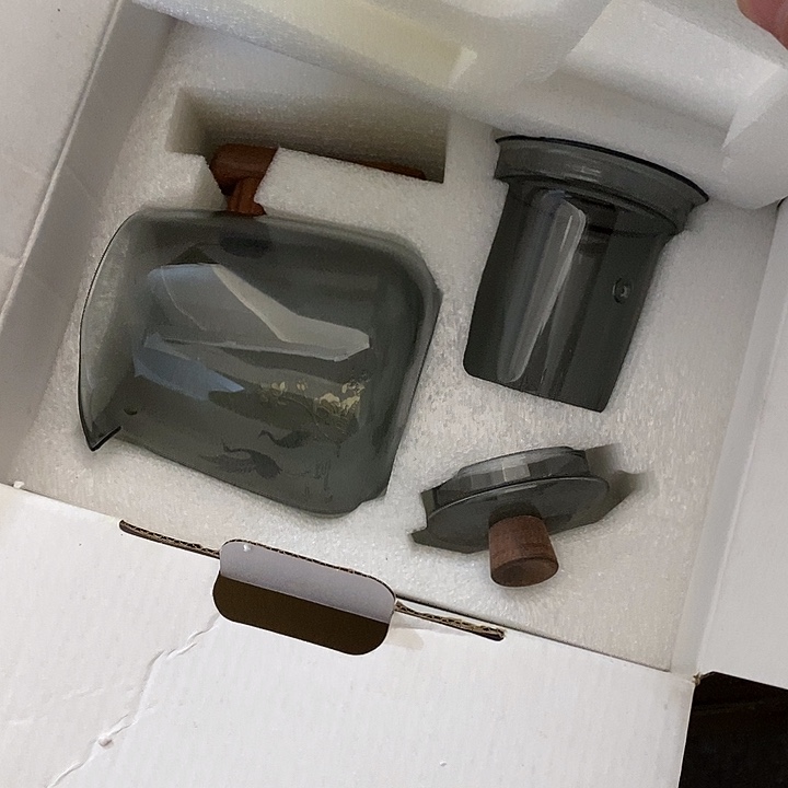 陶瓷艺术品及陶瓷制品