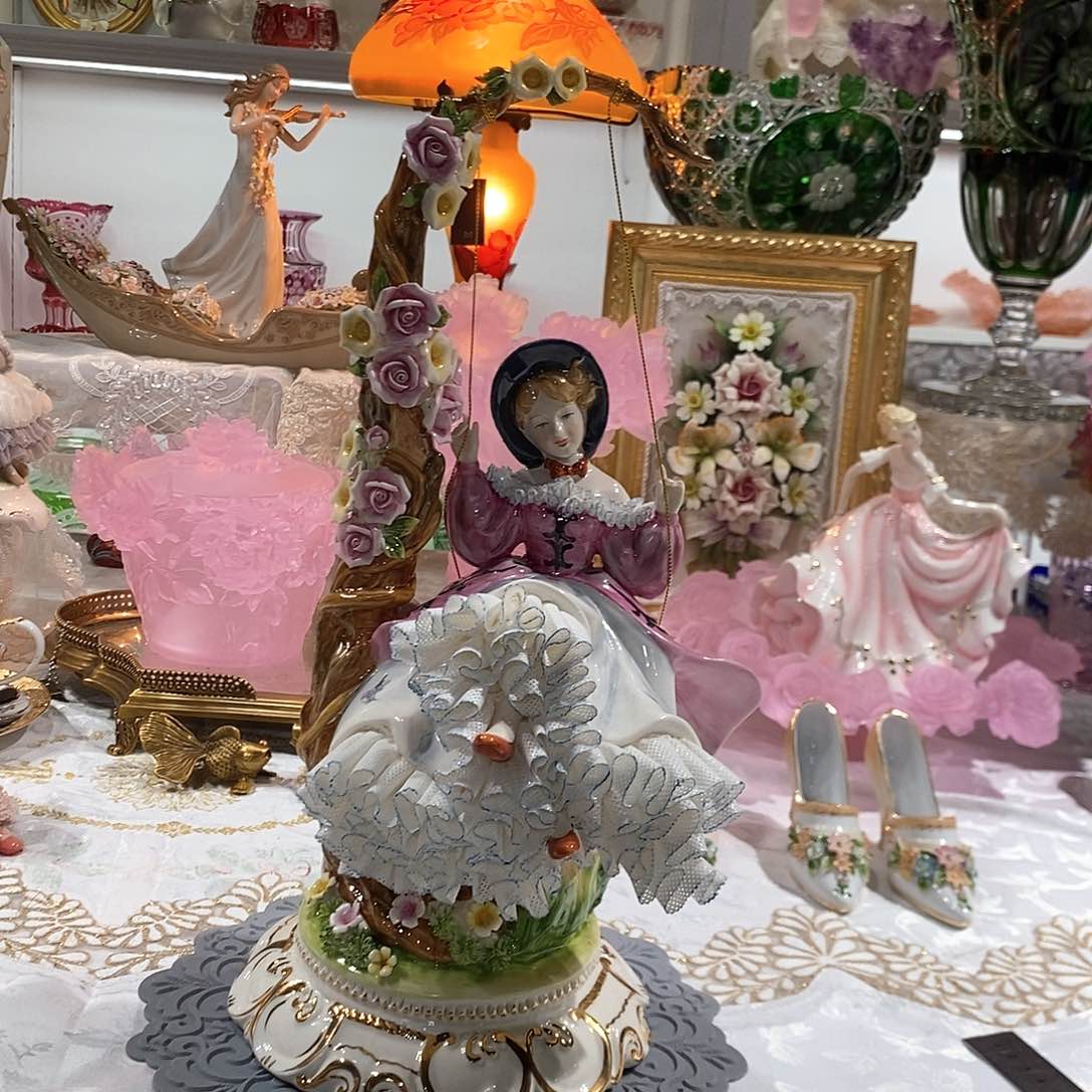 摆件B267德式秋千款蕾丝娃娃礼盒装