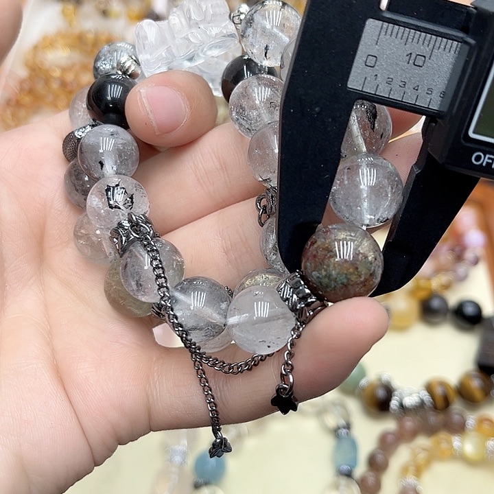 水晶手链未镶嵌黑闪灵