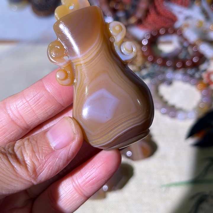 未镶嵌玛瑙/玉髓珠宝奇石