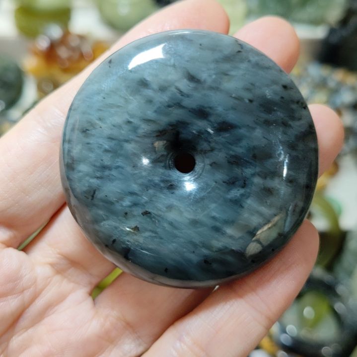 岫玉未镶嵌平安扣