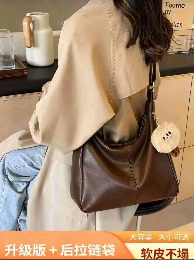 秋冬季新款百搭单肩斜挎托特包包包女大容量托特包女