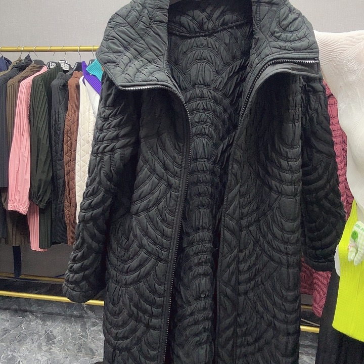 棉服黑色不退不换