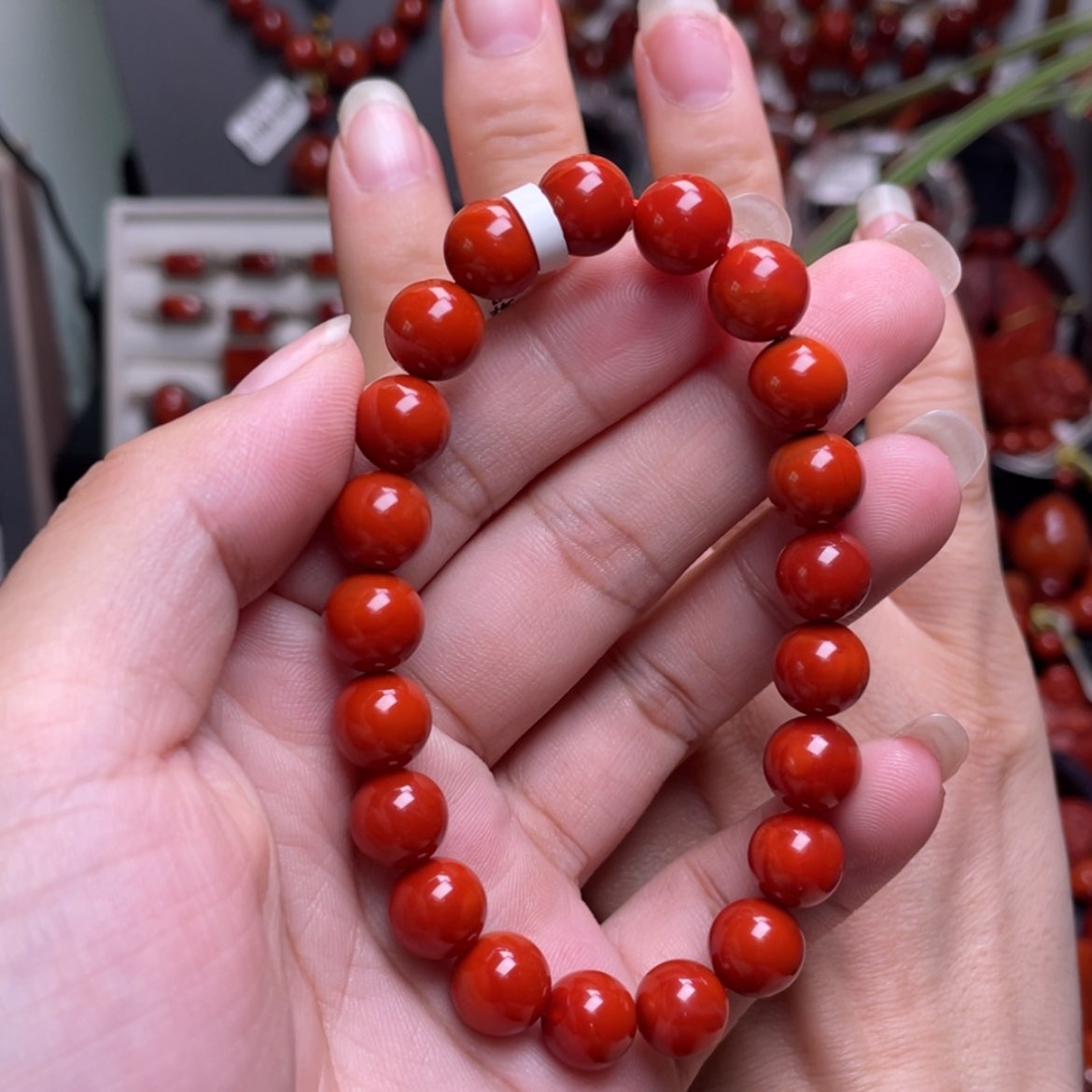 【闪购商品】南红玛瑙9mm满色满肉手串未镶嵌六*