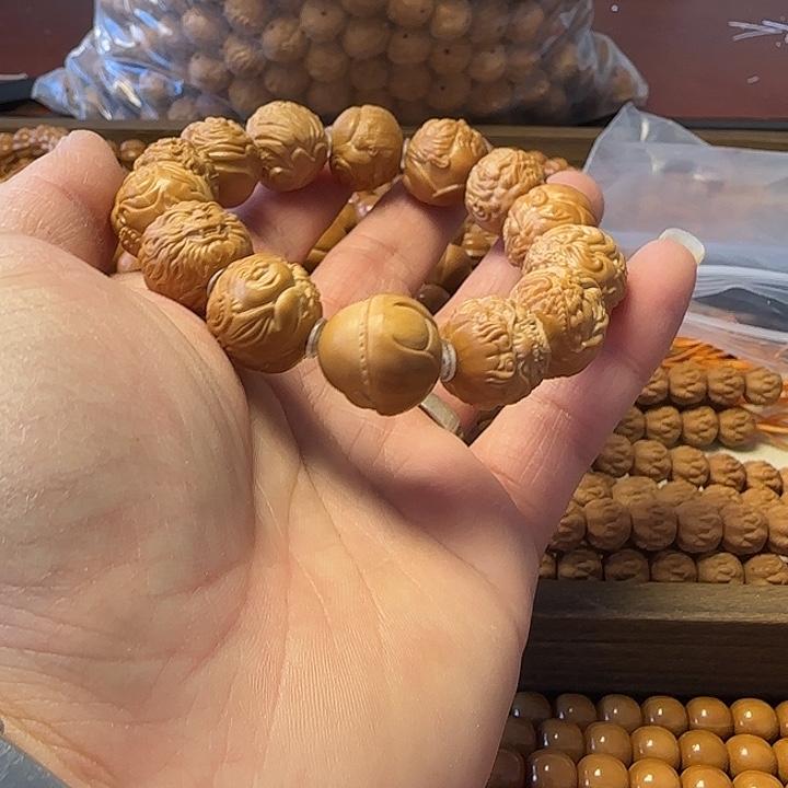 猴头核桃手串全品大满贯尺寸16mm