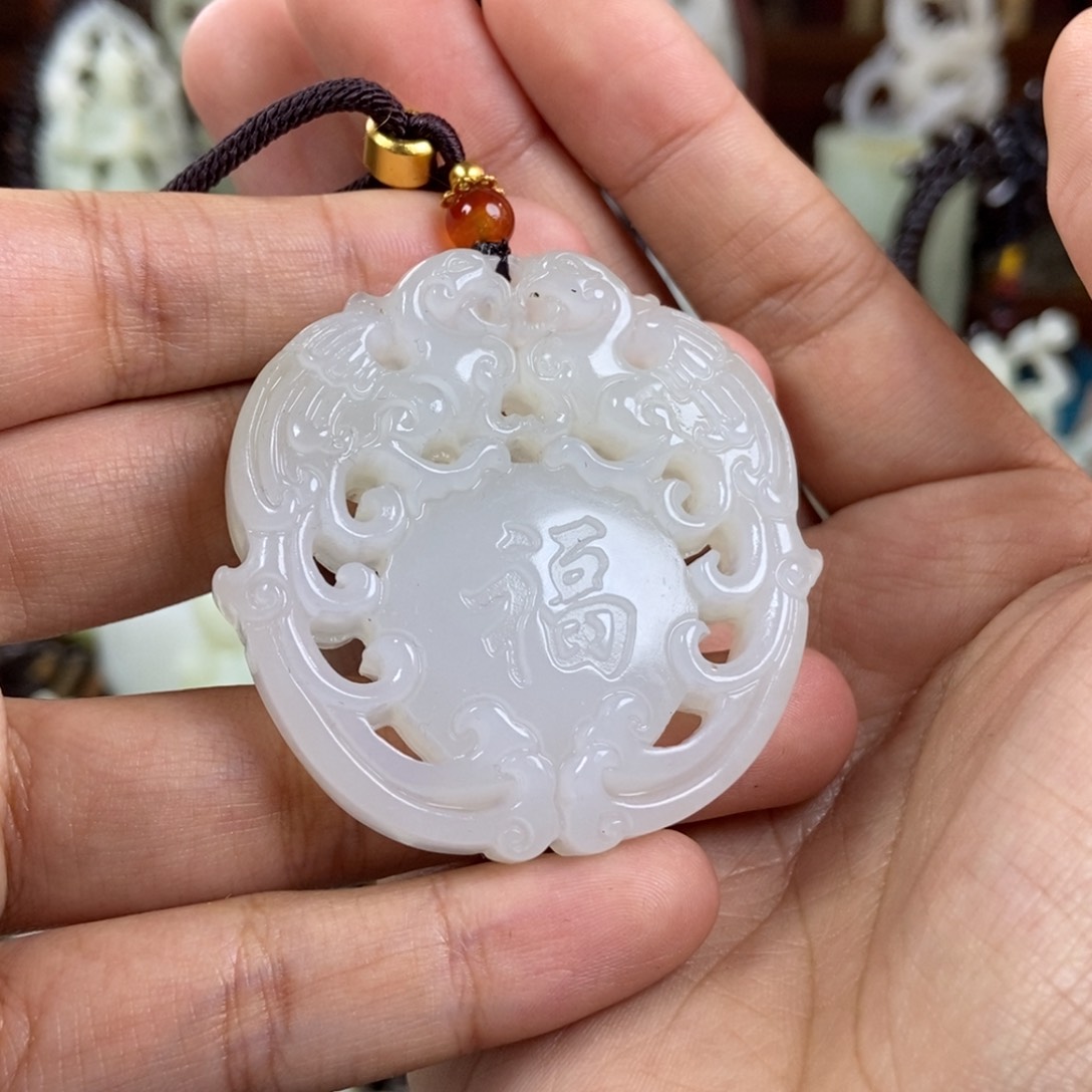 和田玉挂件未镶嵌