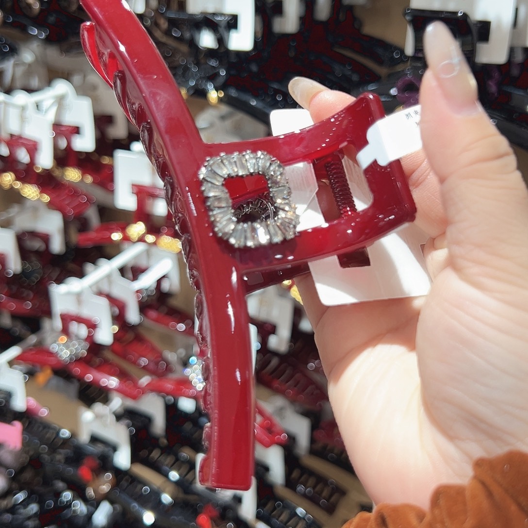 非金属红色方钻抓夹