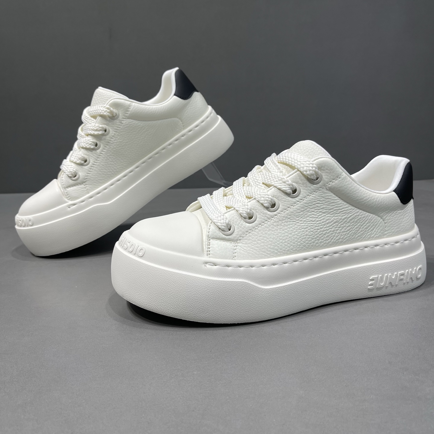 欧丽龙男鞋头层牛皮厚底面包鞋潮鞋时尚百搭轻泡底休闲鞋真皮板鞋