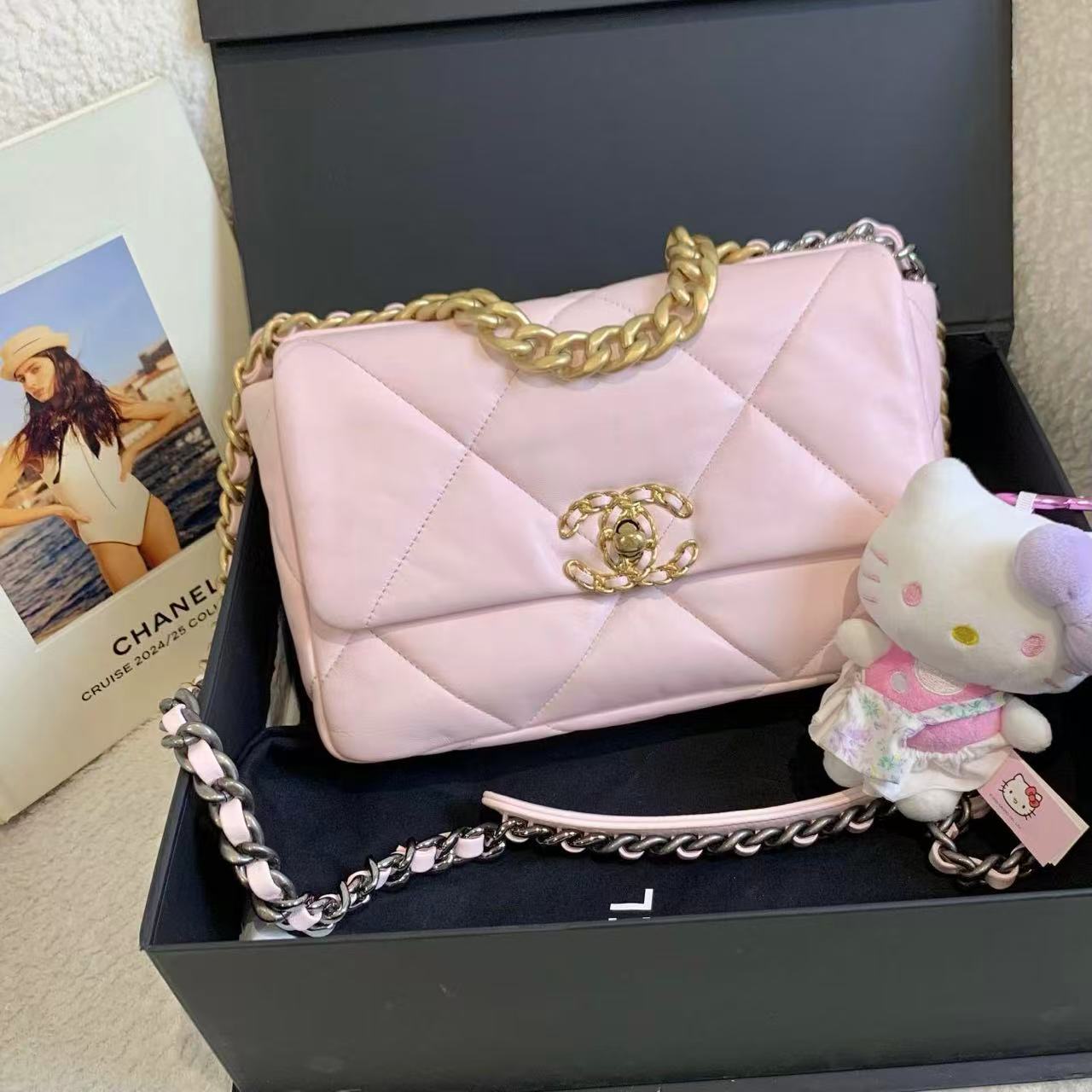 99新 Chanel/香奈儿 壹臻/22P樱花粉19bag小号 50768564