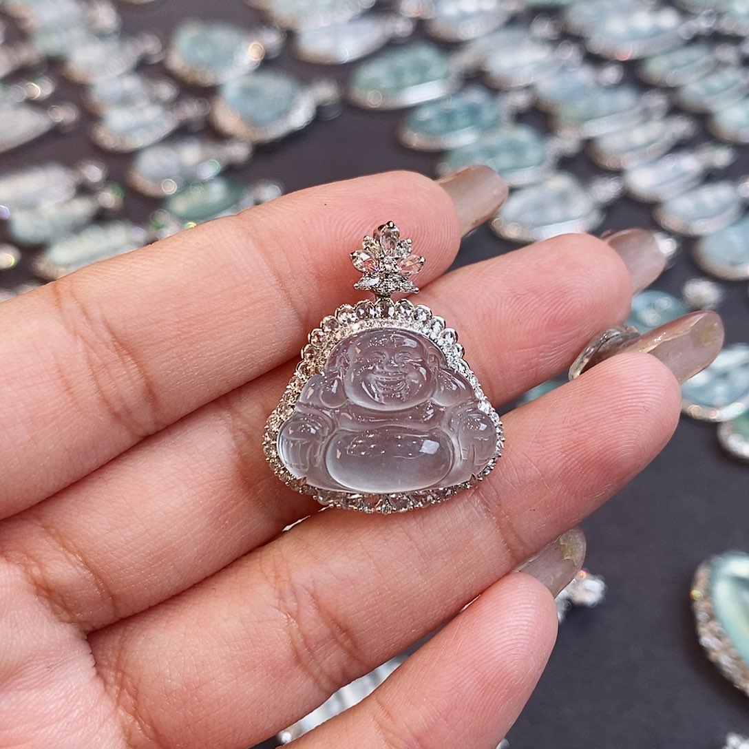 翡翠颈饰未镶嵌卖****夏天然缅甸a货翡翠