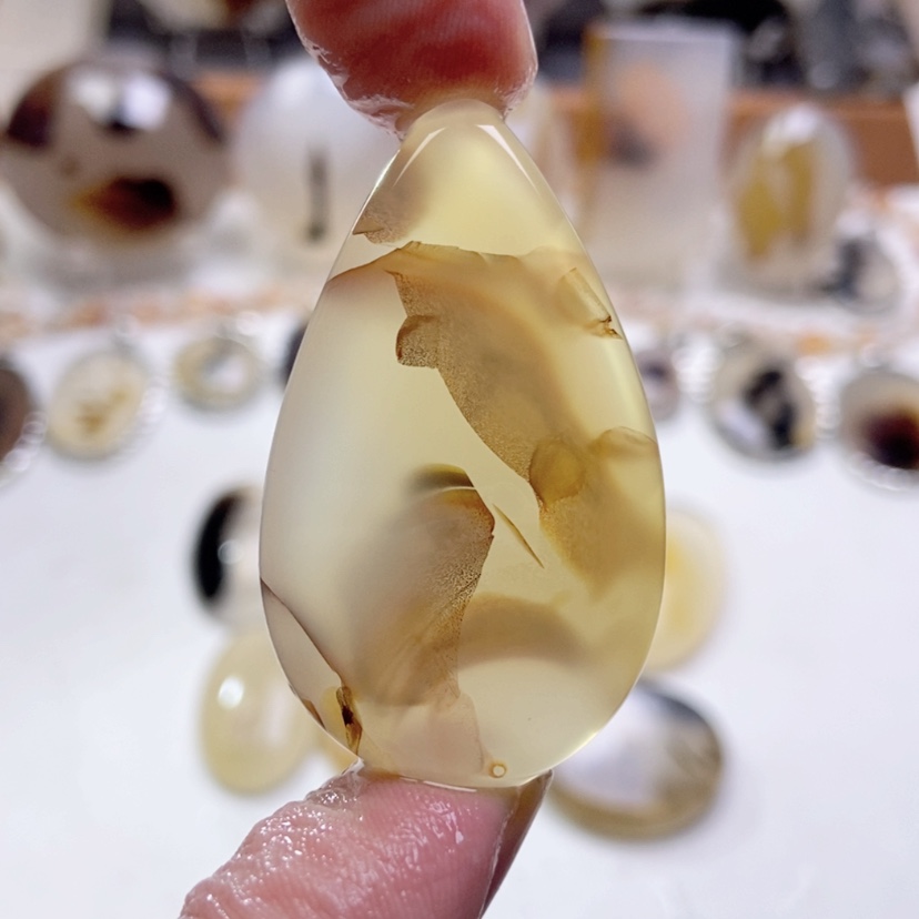 【闪购商品】玛瑙/玉髓颈饰未镶嵌