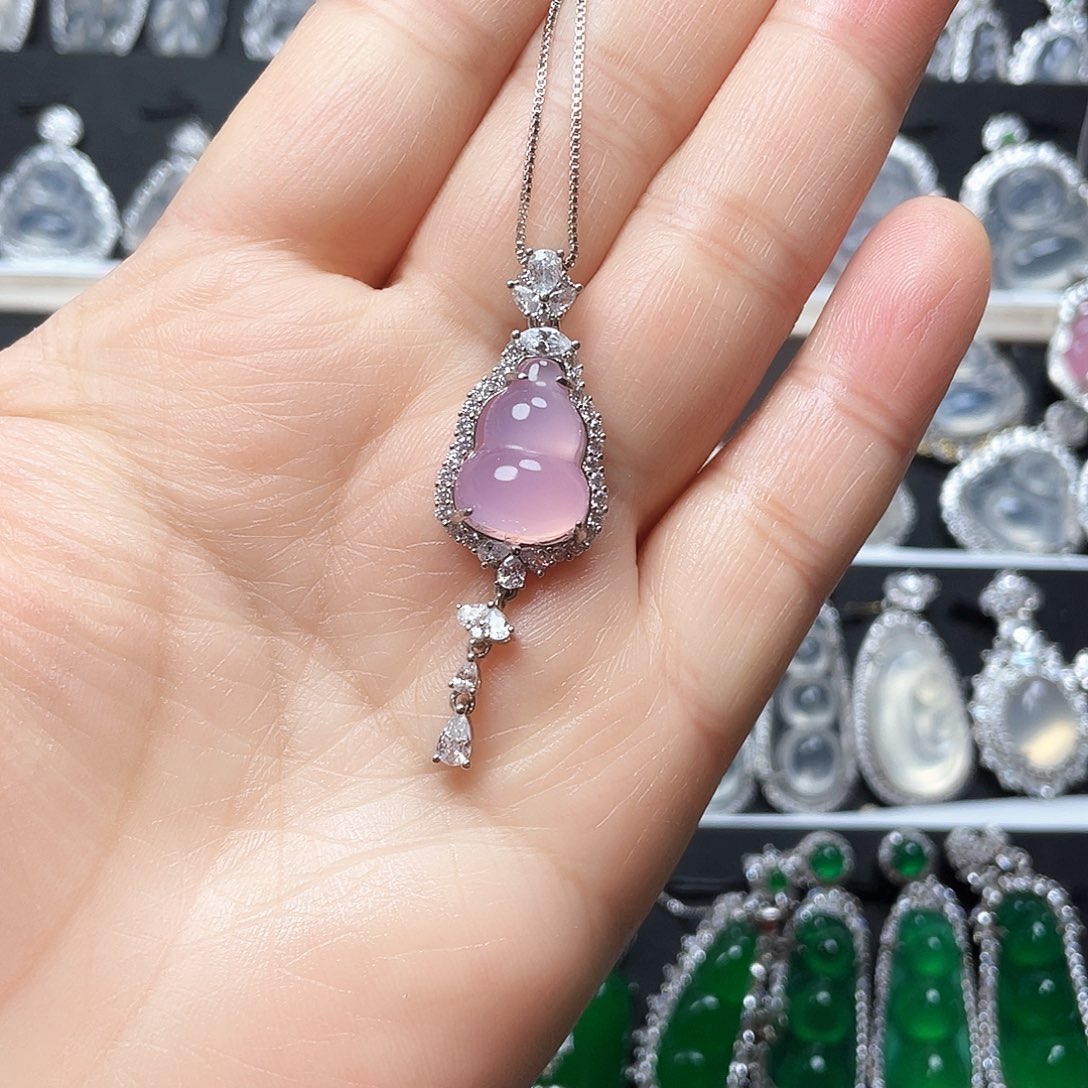 玛瑙/玉髓颈饰合金