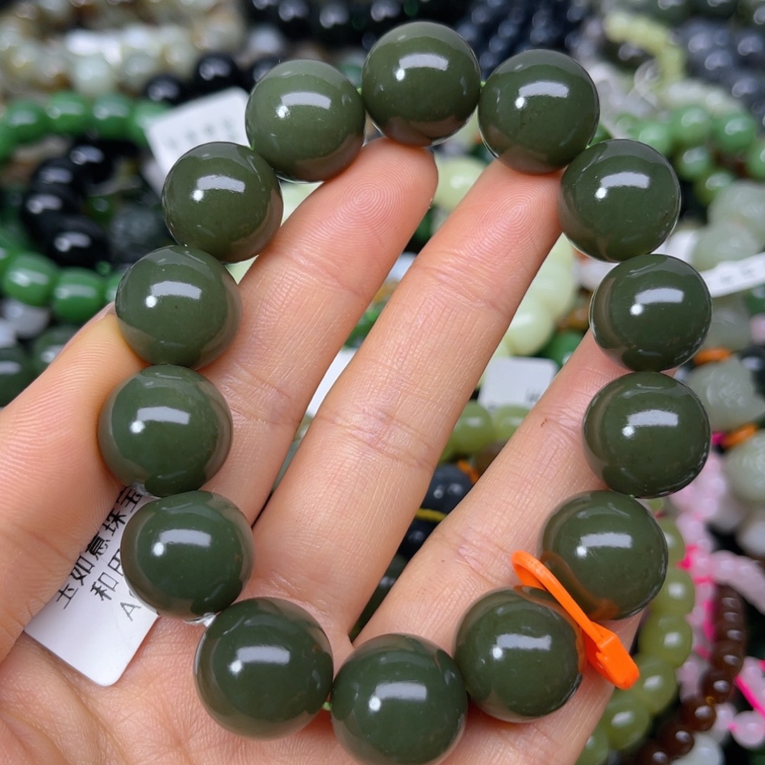 和田玉未镶嵌手链