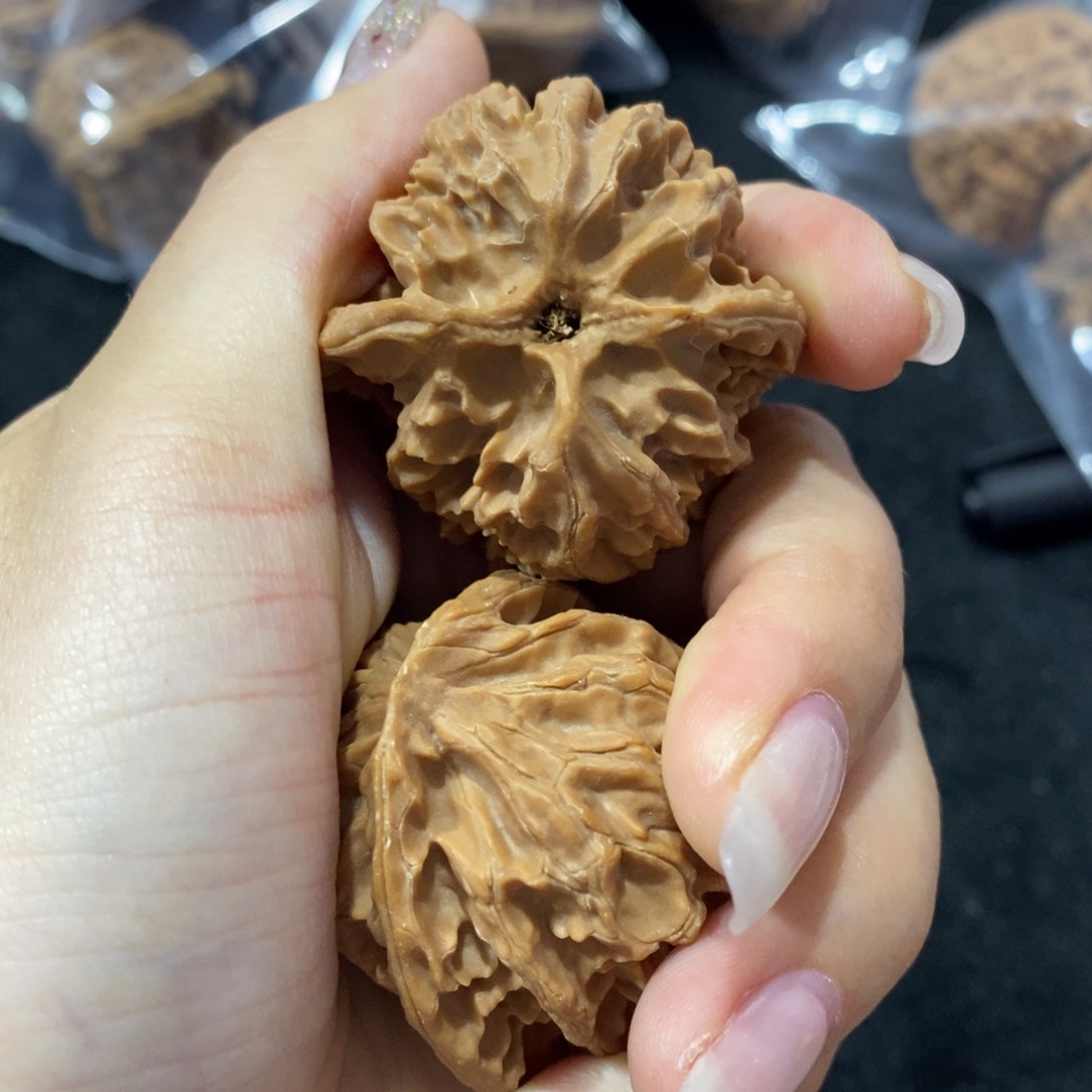 猴头核桃吊坠苹果77