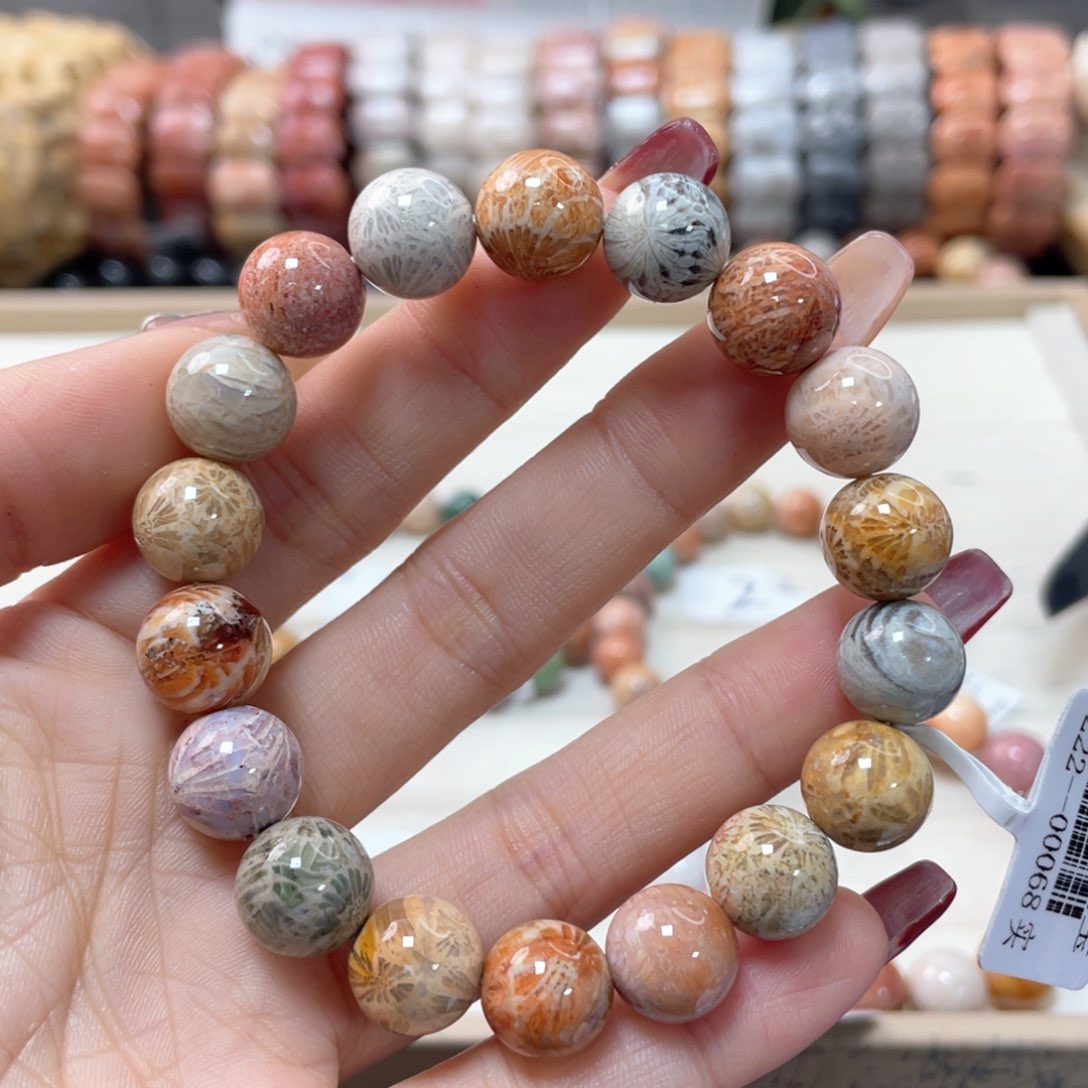 硅化珊瑚（珊瑚玉）手链未镶嵌?****?158