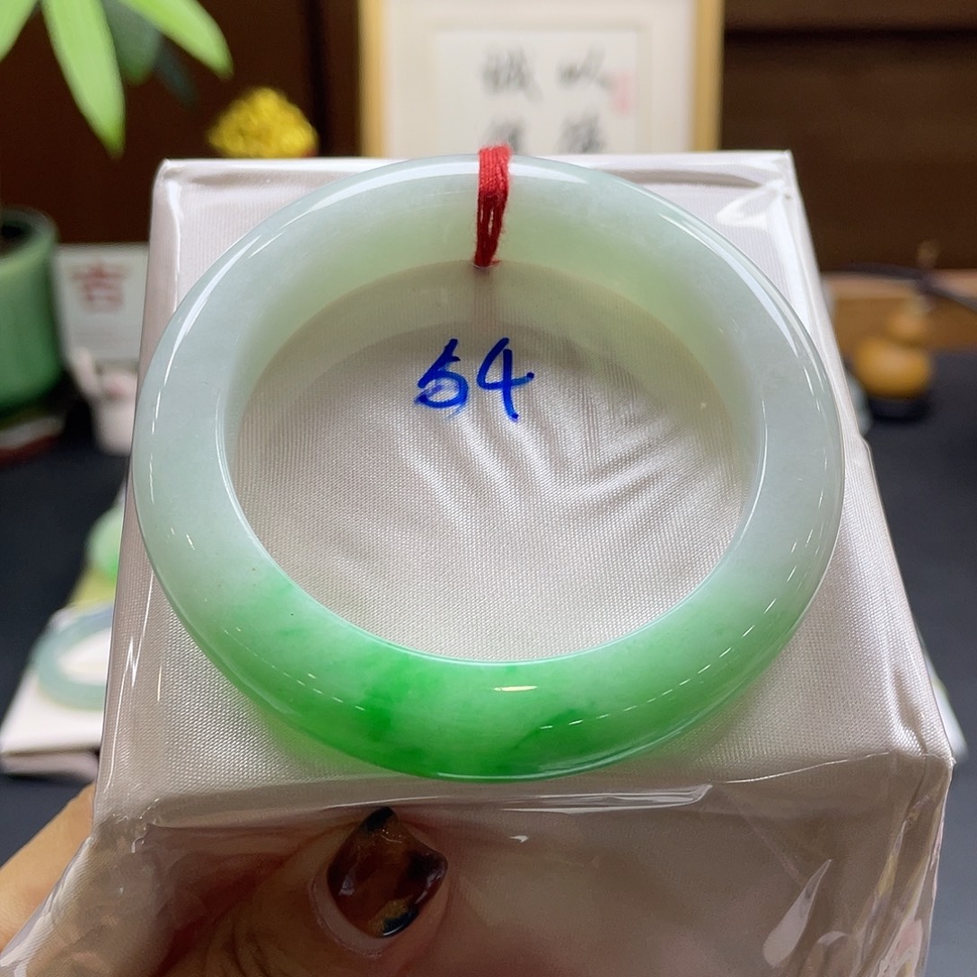 翡翠未镶嵌手镯13 号链接