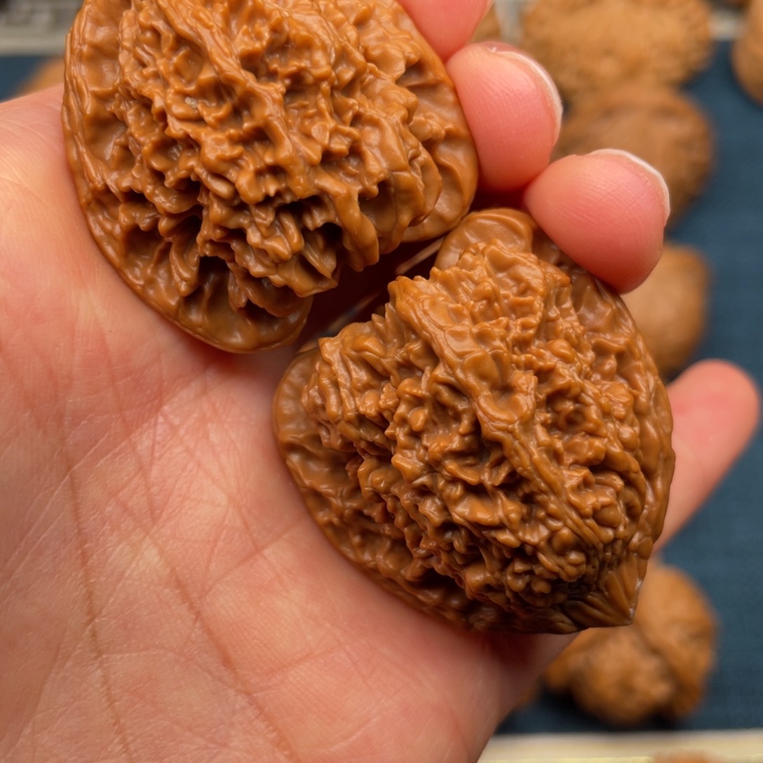 把件文玩核桃35全品毕业老树满天星