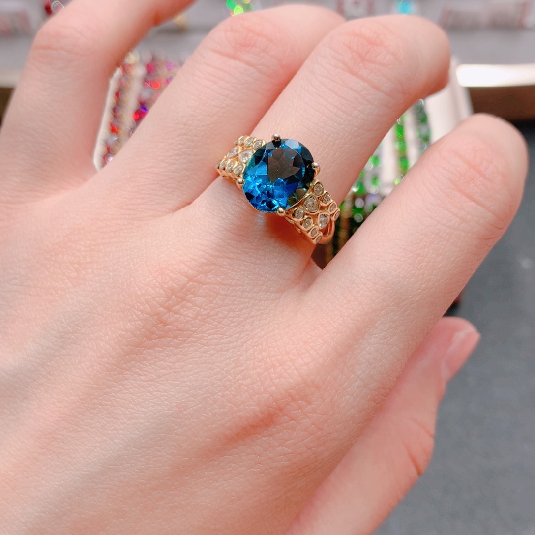 托帕石戒指银S925镶嵌