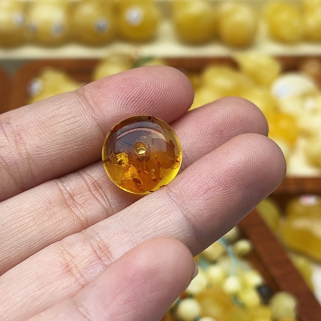 蜜蜡未镶嵌裸石天然