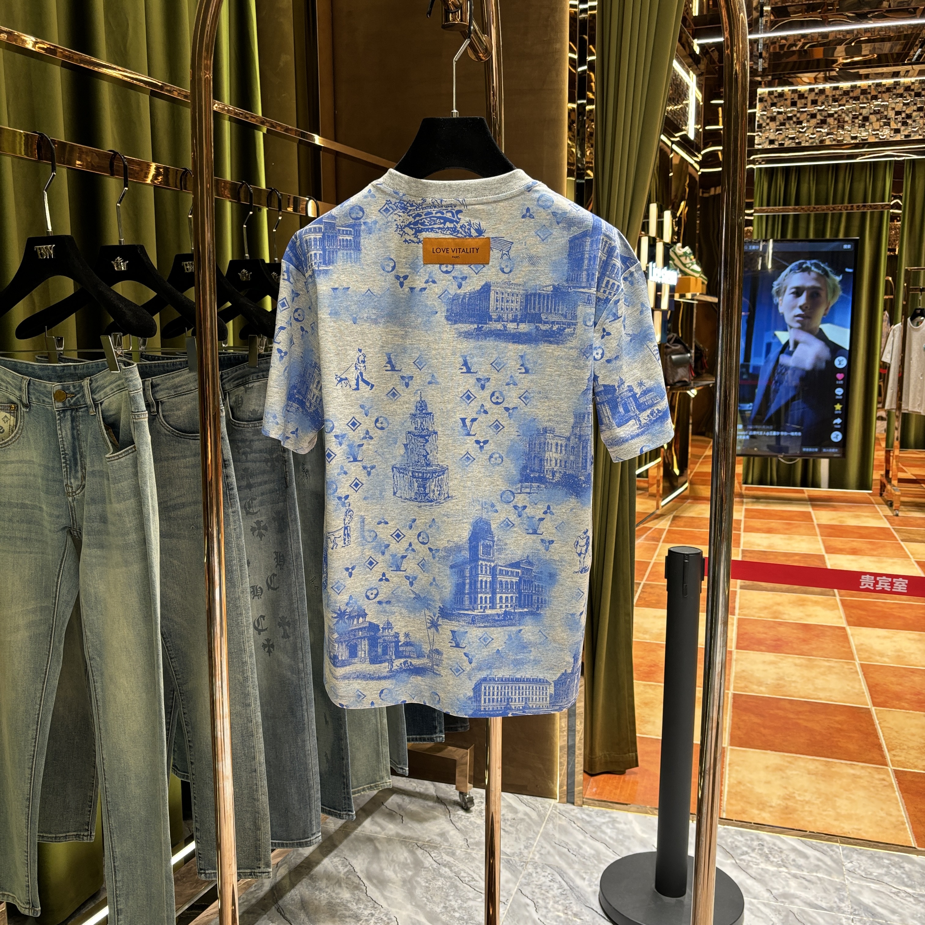 强h【新款短袖】 2025夏季新品高级感时尚百搭重工短袖25082