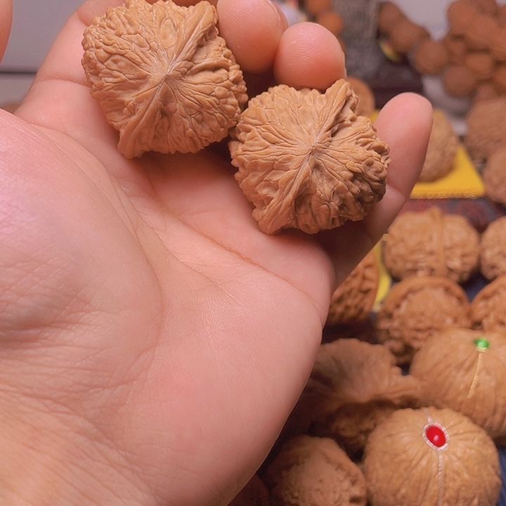 文玩核桃吊坠39山地磨盘全品