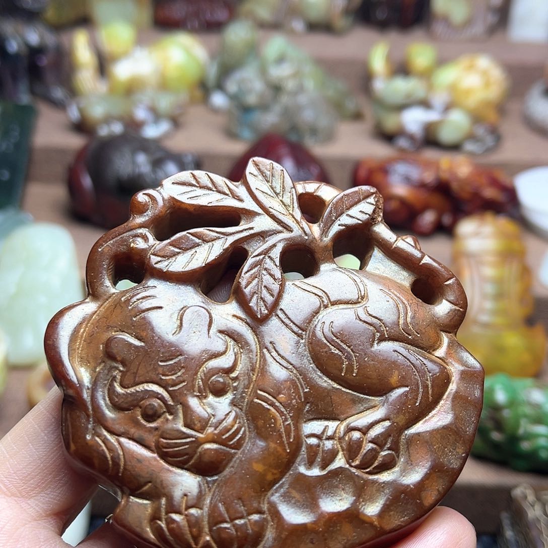 白玉菩提吊坠110。。