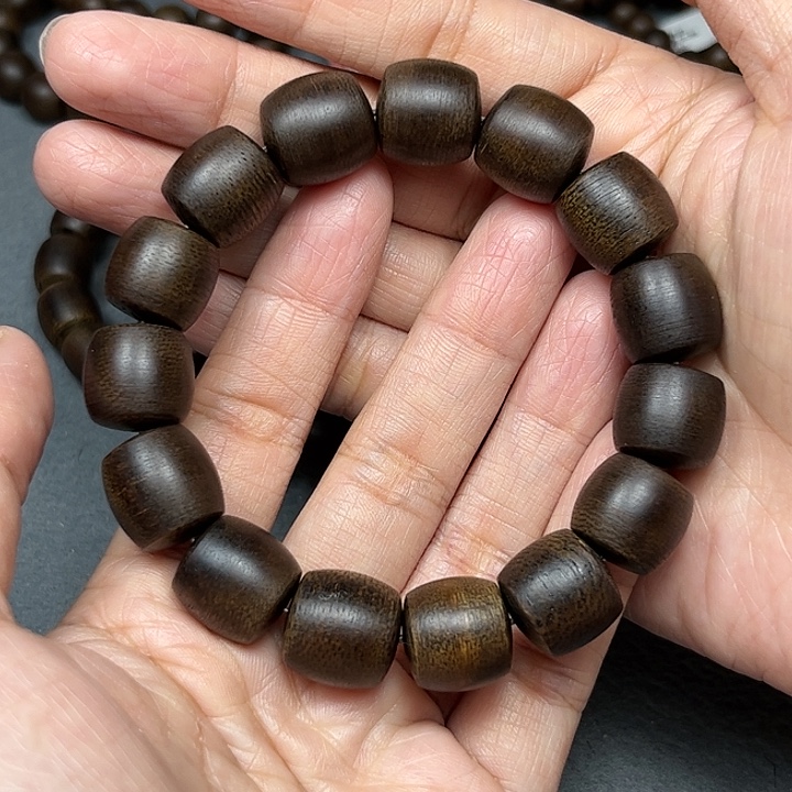 沉香碎屑沉香白棋玉化1.4