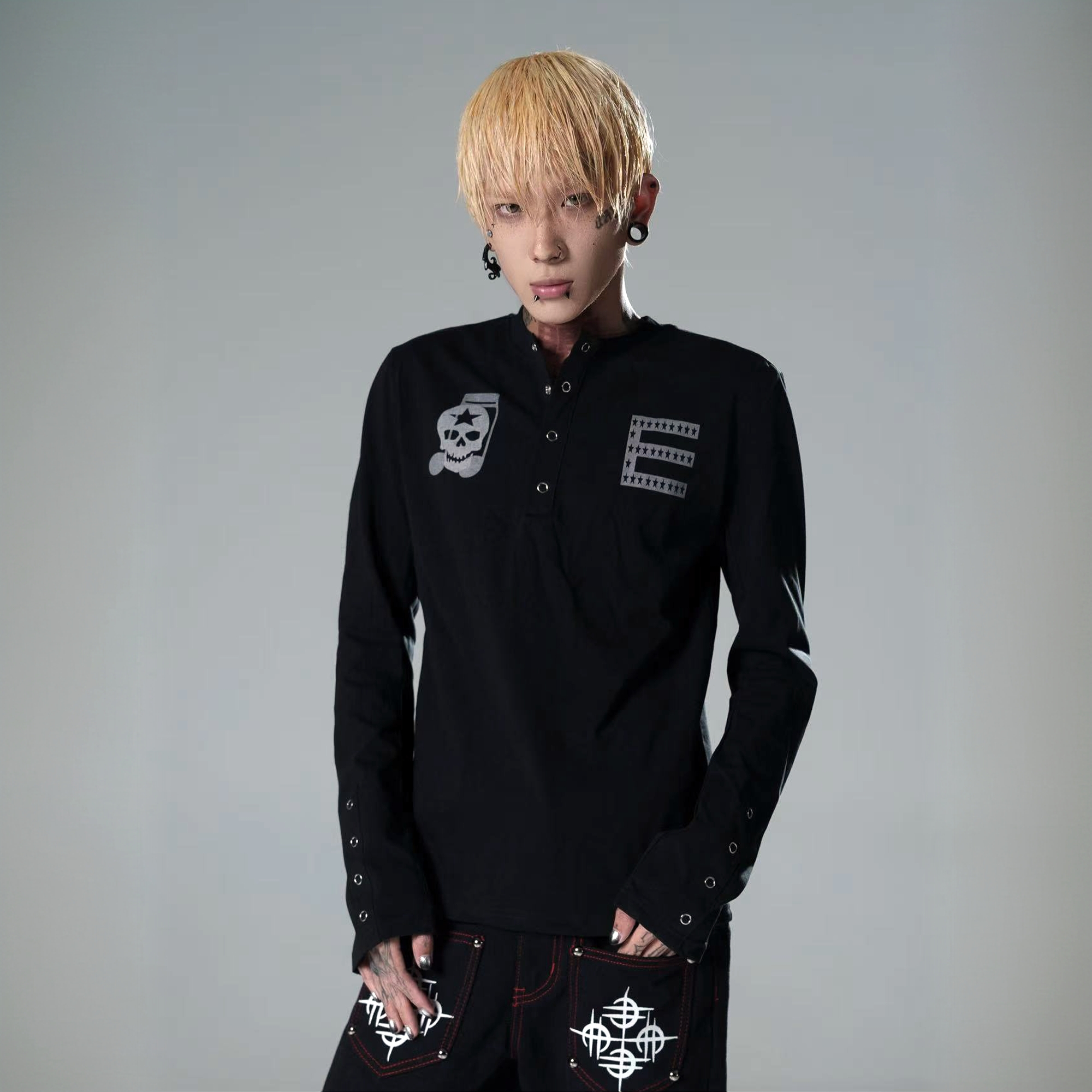 DETW 25AW*暗黑-骷髅头亨利领弯刀长袖修身高级感打底衫男女T恤
