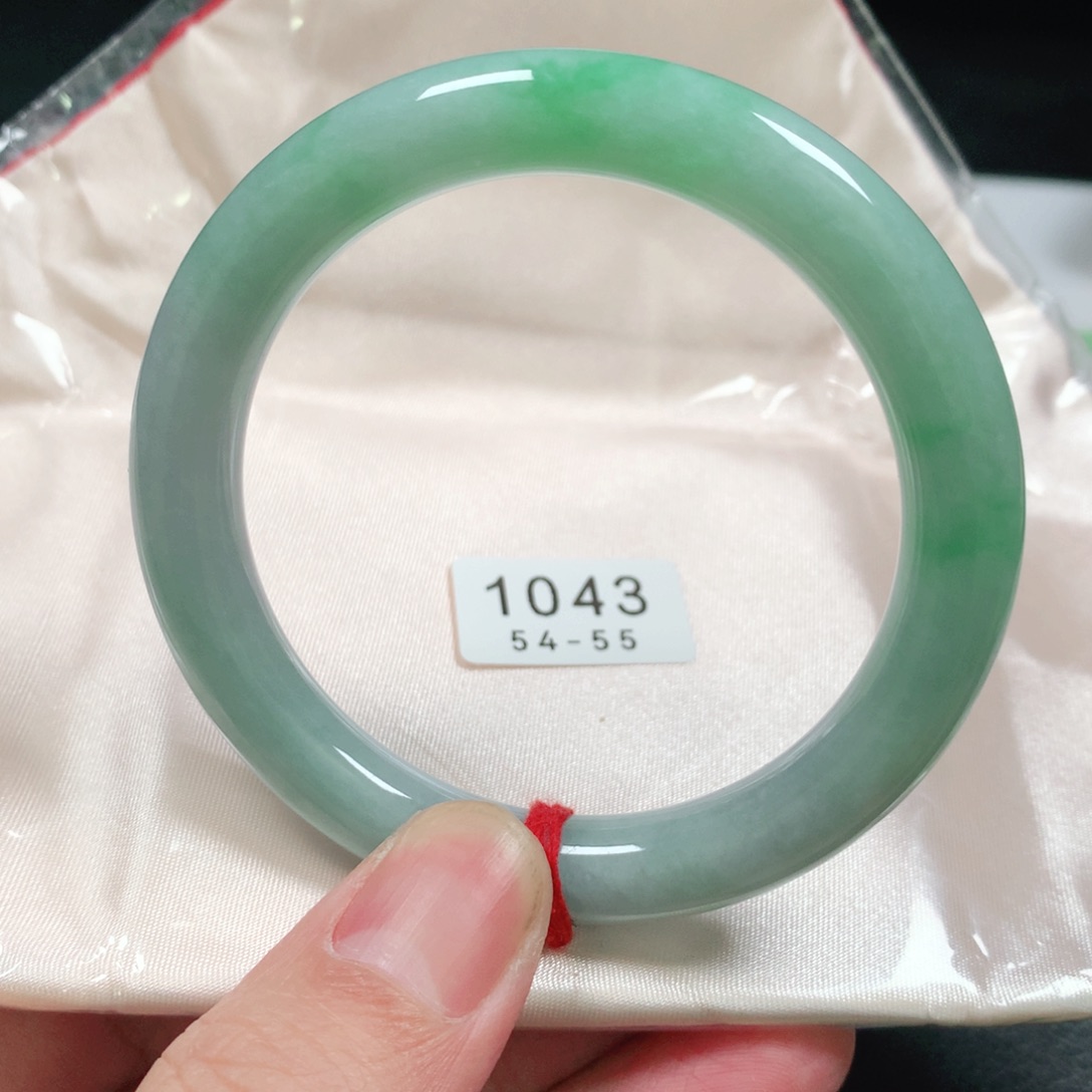 翡翠手镯未镶嵌编号1043