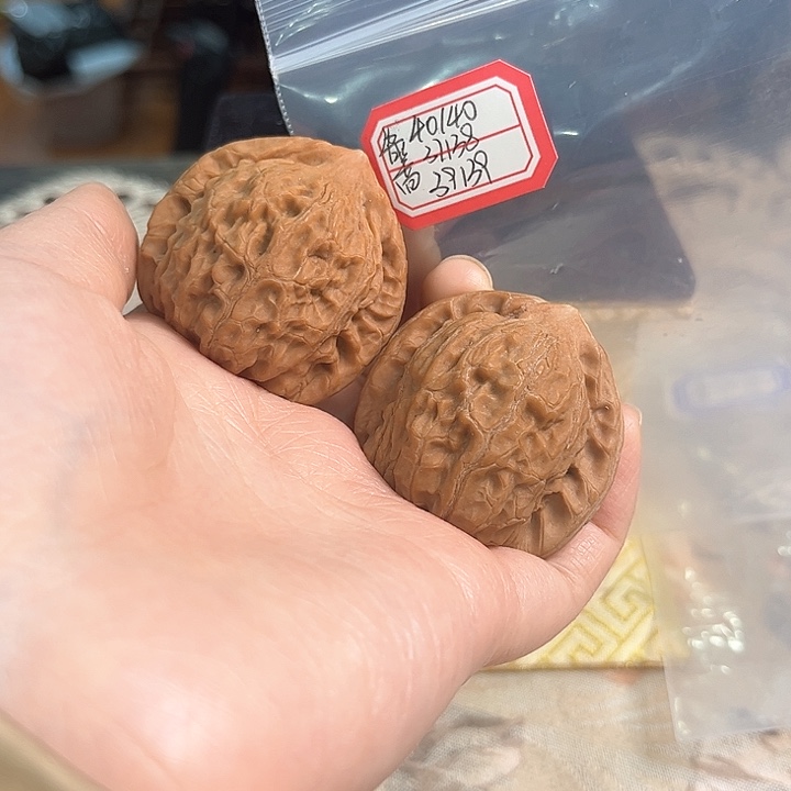 文玩核桃把件小**庄非嫁接将军帽