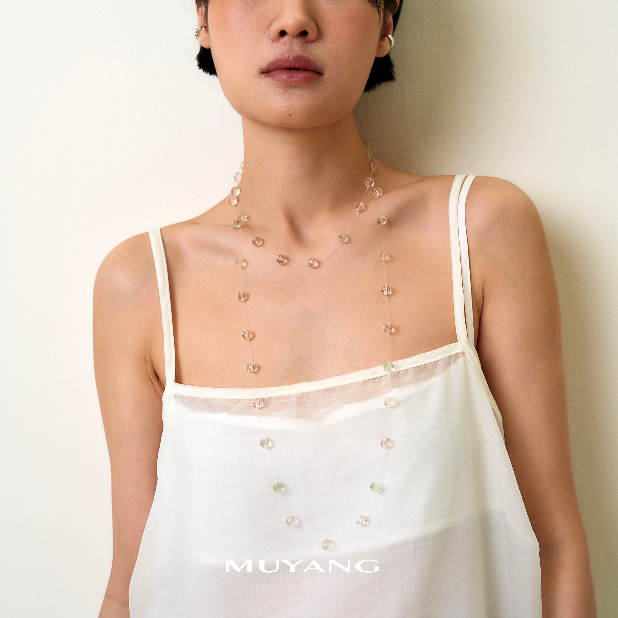 muyang/慕阳 铜合金琉璃项链 气质白色手工百搭时尚长款晶雾项链