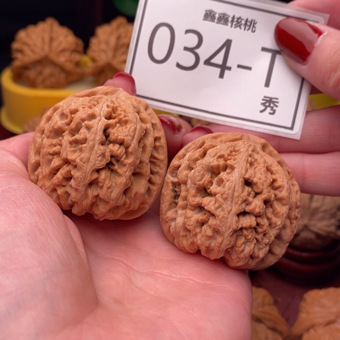 文玩核桃把件大粗筋42