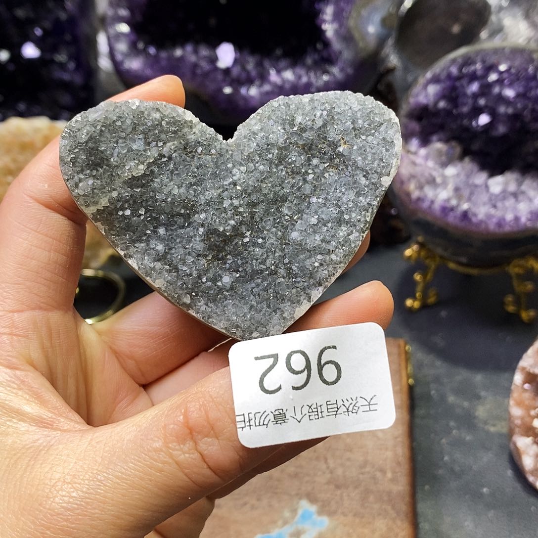 水晶大型摆件（非配饰）未镶嵌