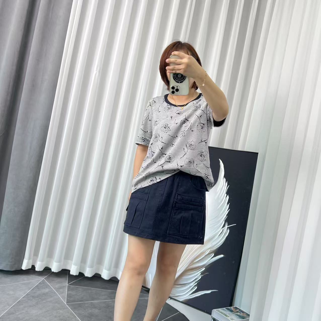 【播本】半袖T恤休闲风玫瑰花圆领短袖-71290