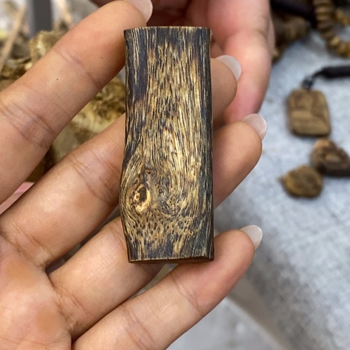 沉香碎屑沉香8.3克奇楠沉香