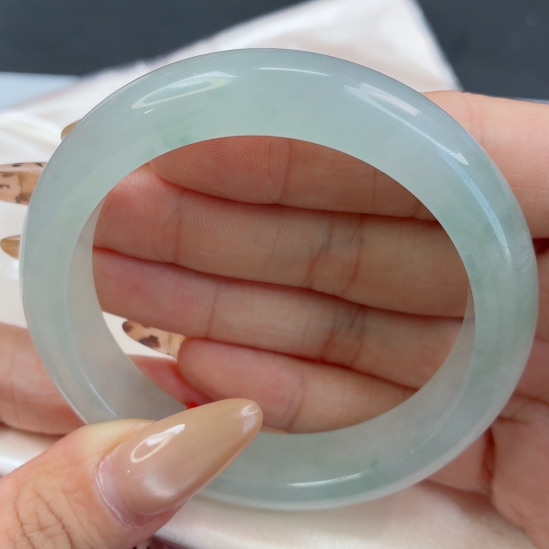 未镶嵌手镯翡翠43