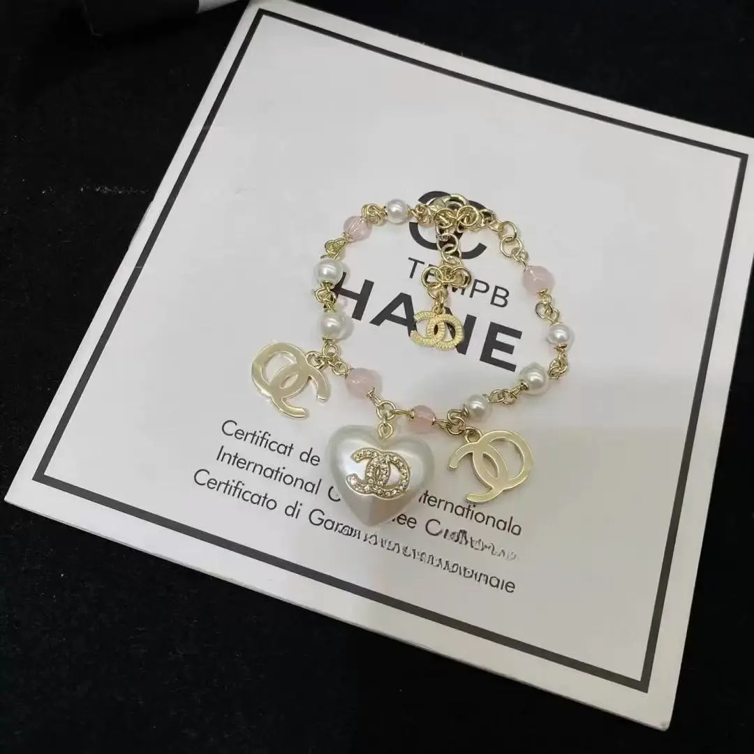 树脂手链双C镶钻爱心山茶花高级百搭手链串珠轻奢