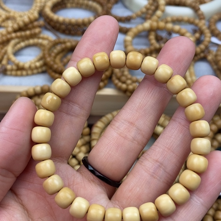 龙眼菩提手串不****8*7全品老型手串
