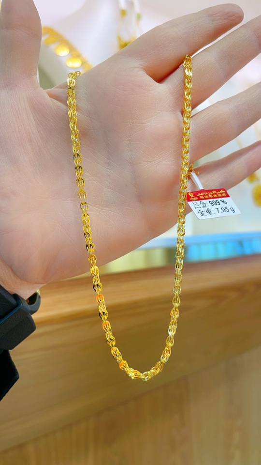足金项链7.95克（740/克）44cm 长