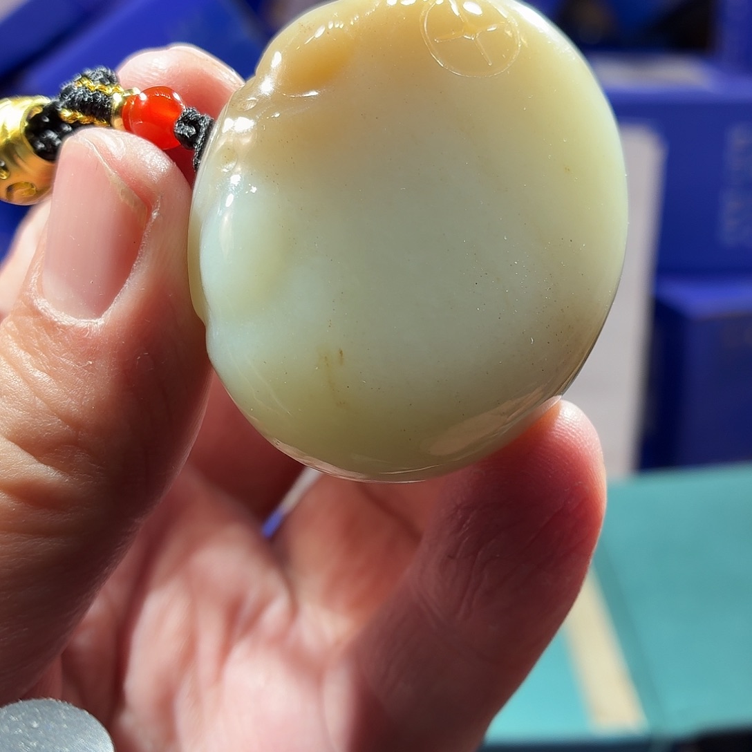 和田玉（糖玉）未镶嵌颈饰