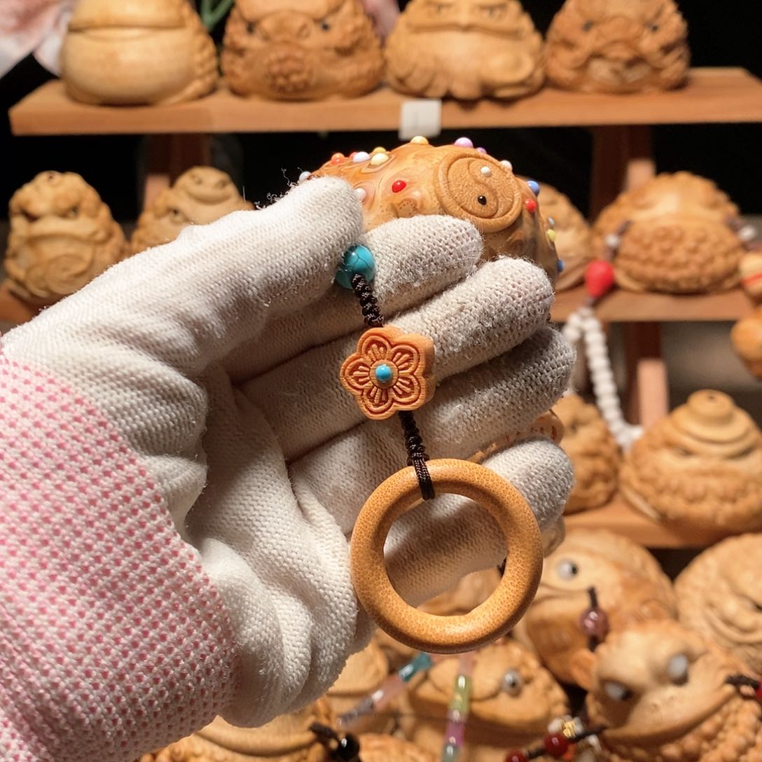 竹?***子竹根雕金蟾竹根雕